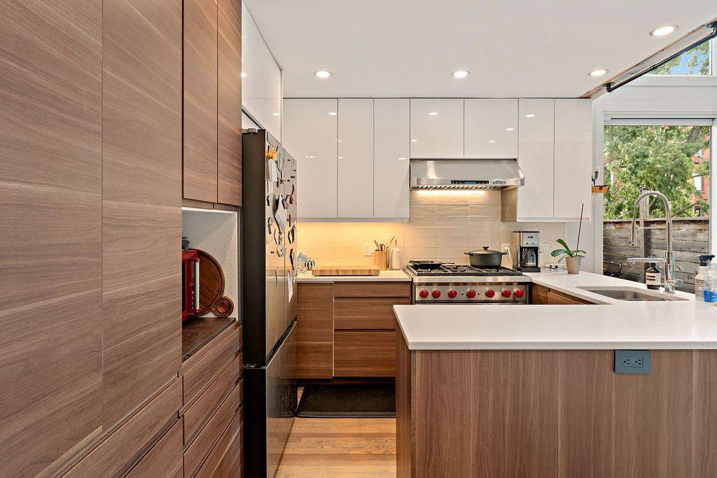 Overbrook - Castleheights And Area, ON K1K 1L1,47 Ontario ST #A