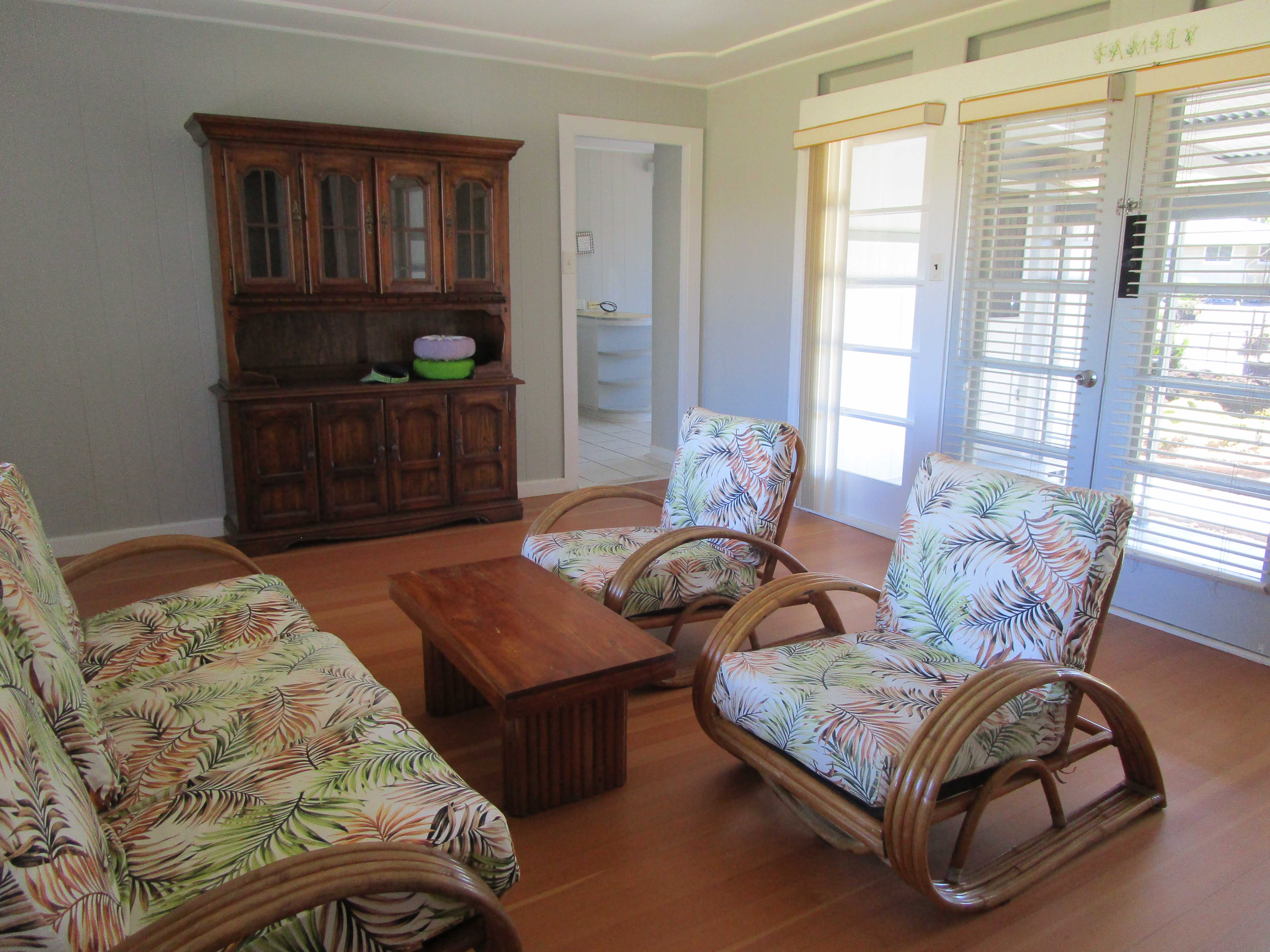 Hilo, HI 96720,390 MOHOULI ST