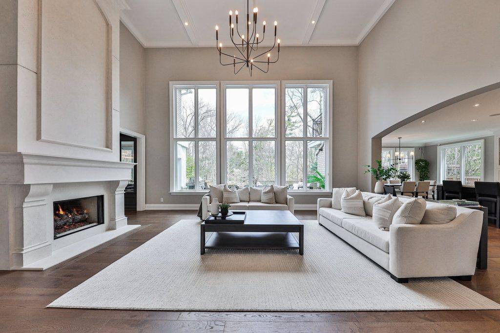 Mississauga, ON L5H 2W5,1257 Tecumseh Park DR