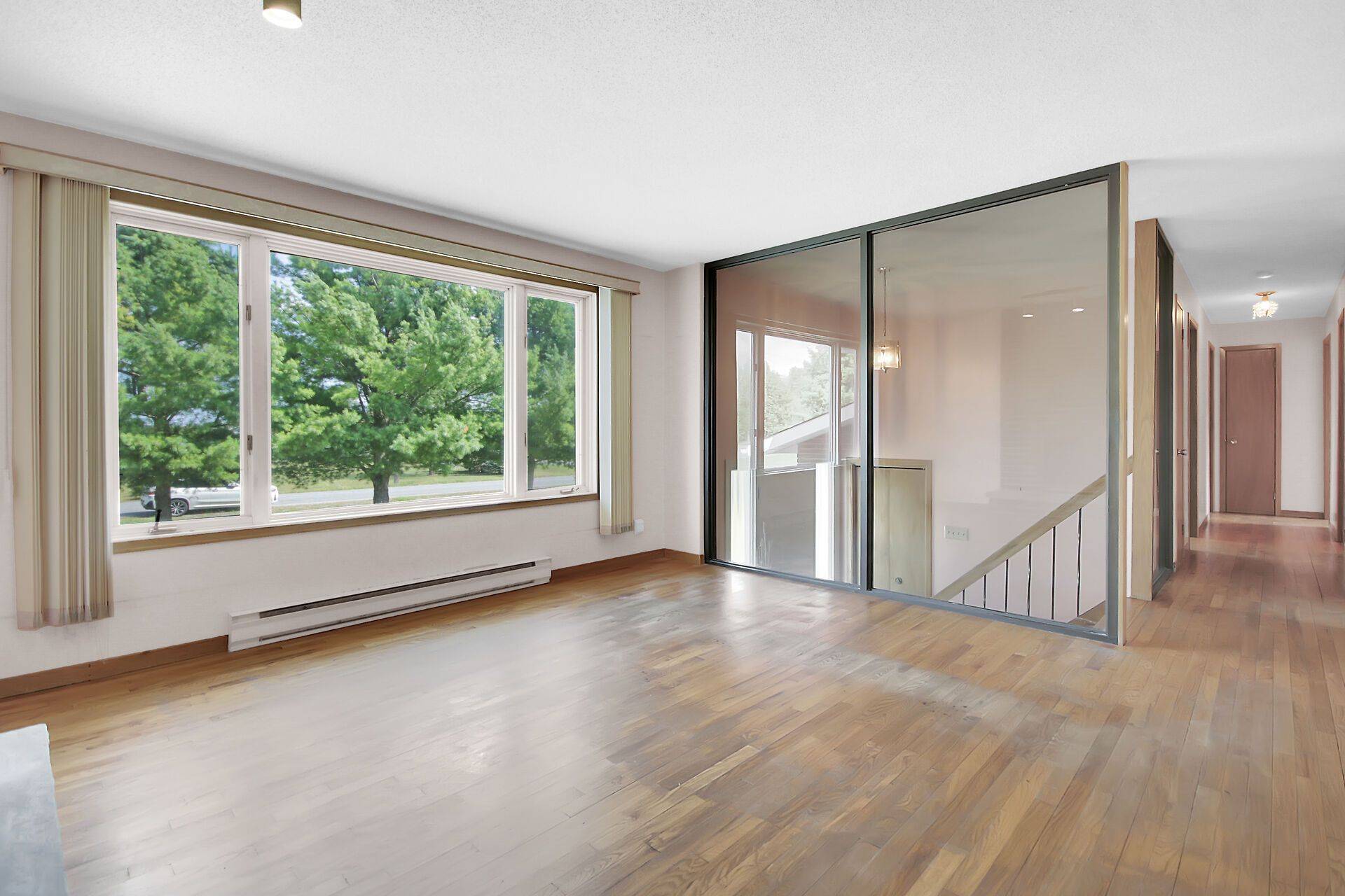 Mississippi Mills, ON K0A 1A0,776 Country ST