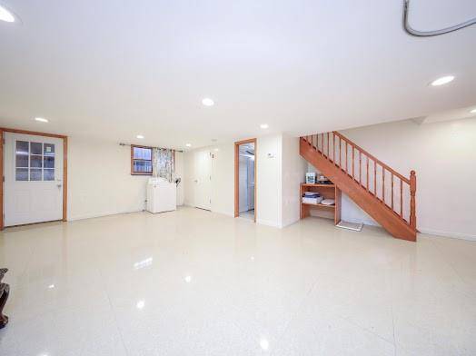 Brooklyn, NY 11214,299 Bay 13th ST