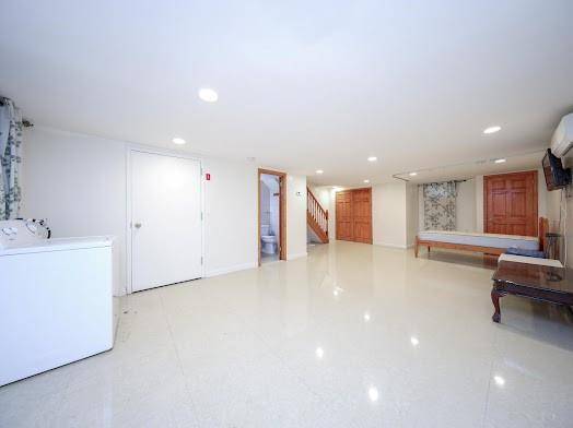 Brooklyn, NY 11214,299 Bay 13th ST