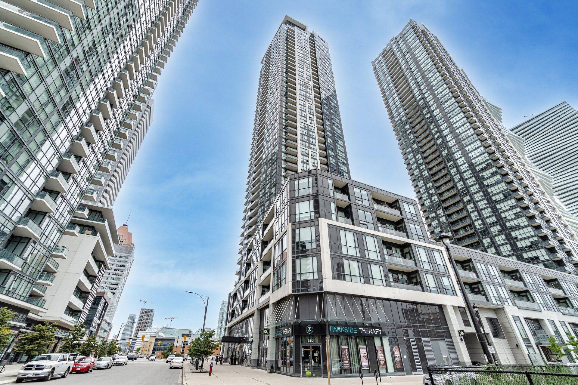 Mississauga, ON L5B 0J8,510 Curran PL #3206