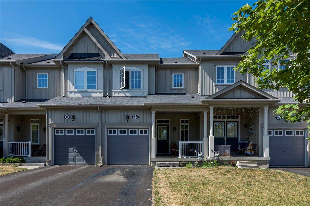 Barrie, ON L4N 6R7,92 Pearcey CRES