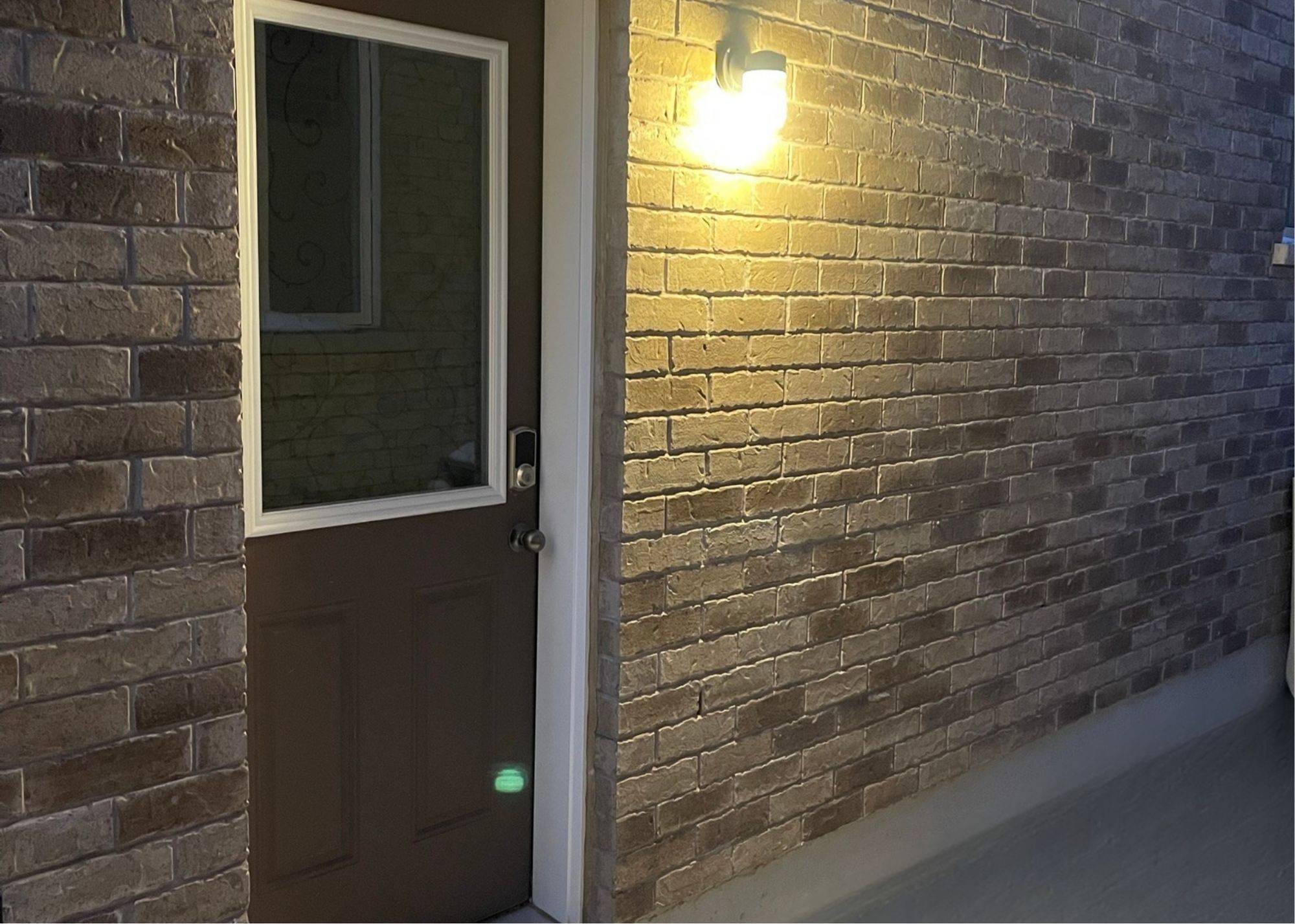 Brampton, ON L6X 5M1,34 EBURY (Lower) DR