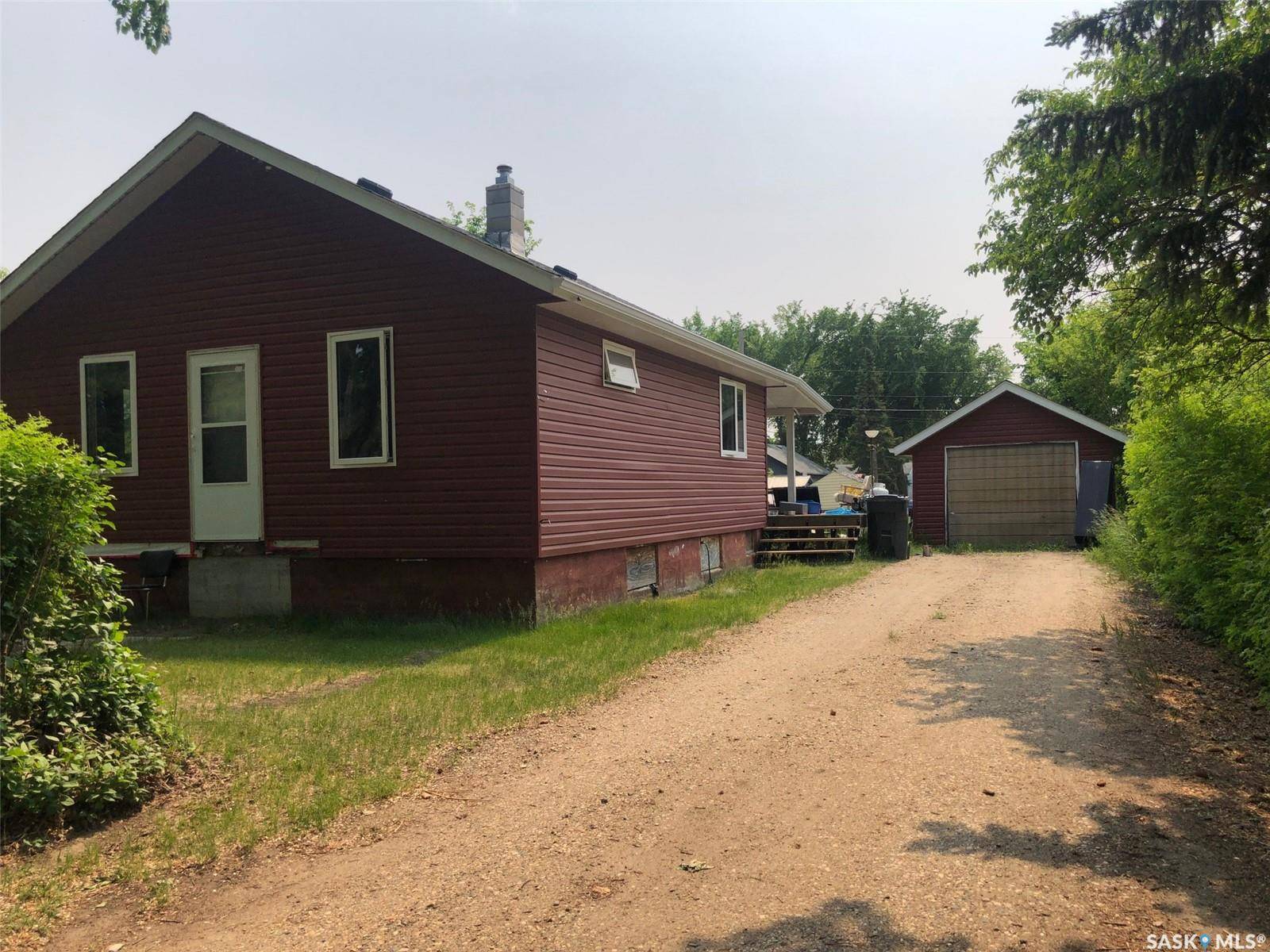 Canora, SK S0A 0L0,230 2nd AVENUE W