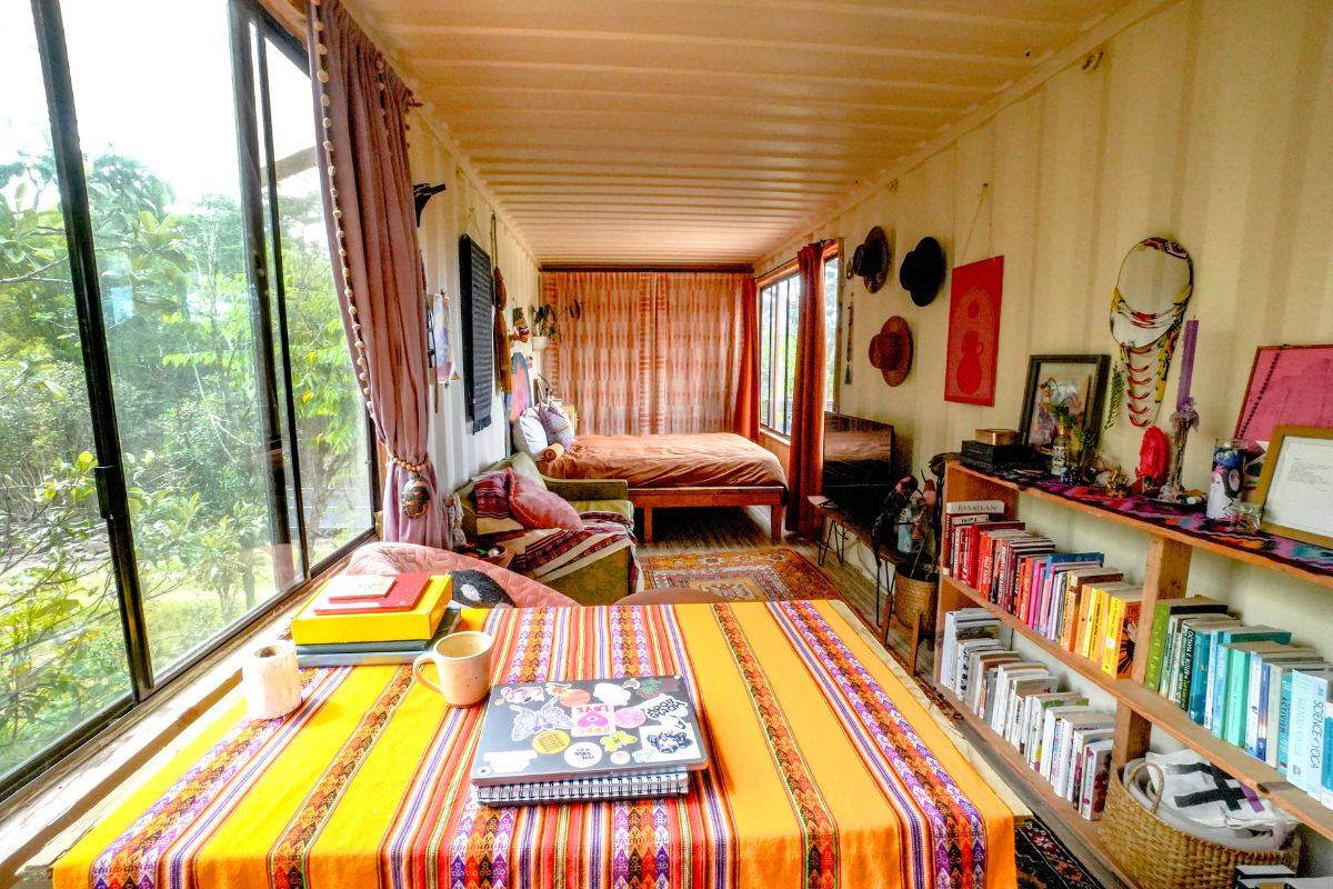 Kurtistown, HI 96760,16-1369 PULELEHUA RD