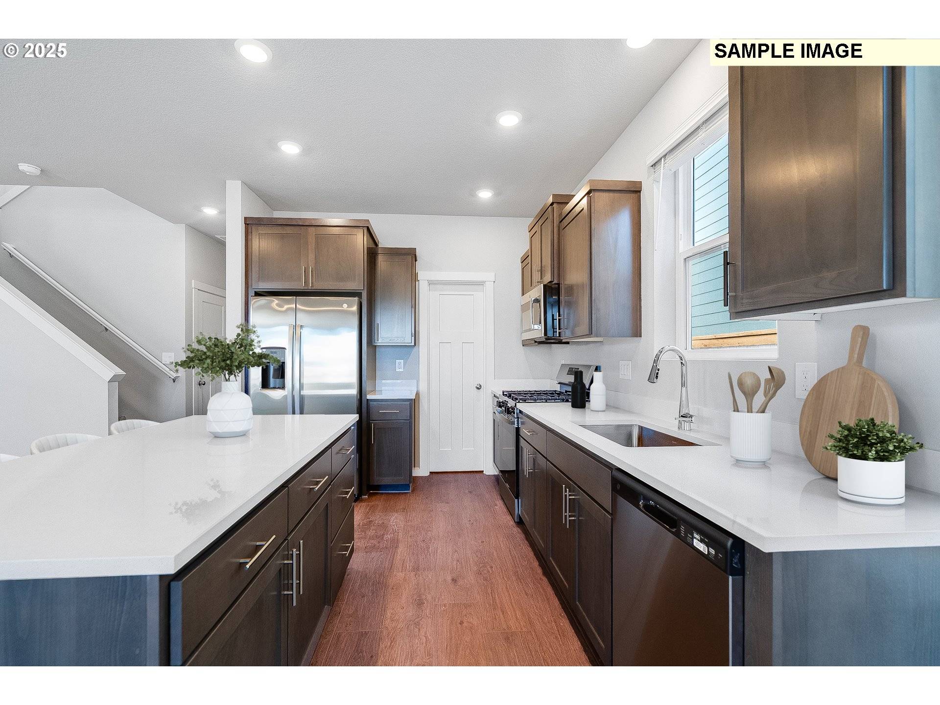 Hillsboro, OR 97123,8313 SE Apricot LN