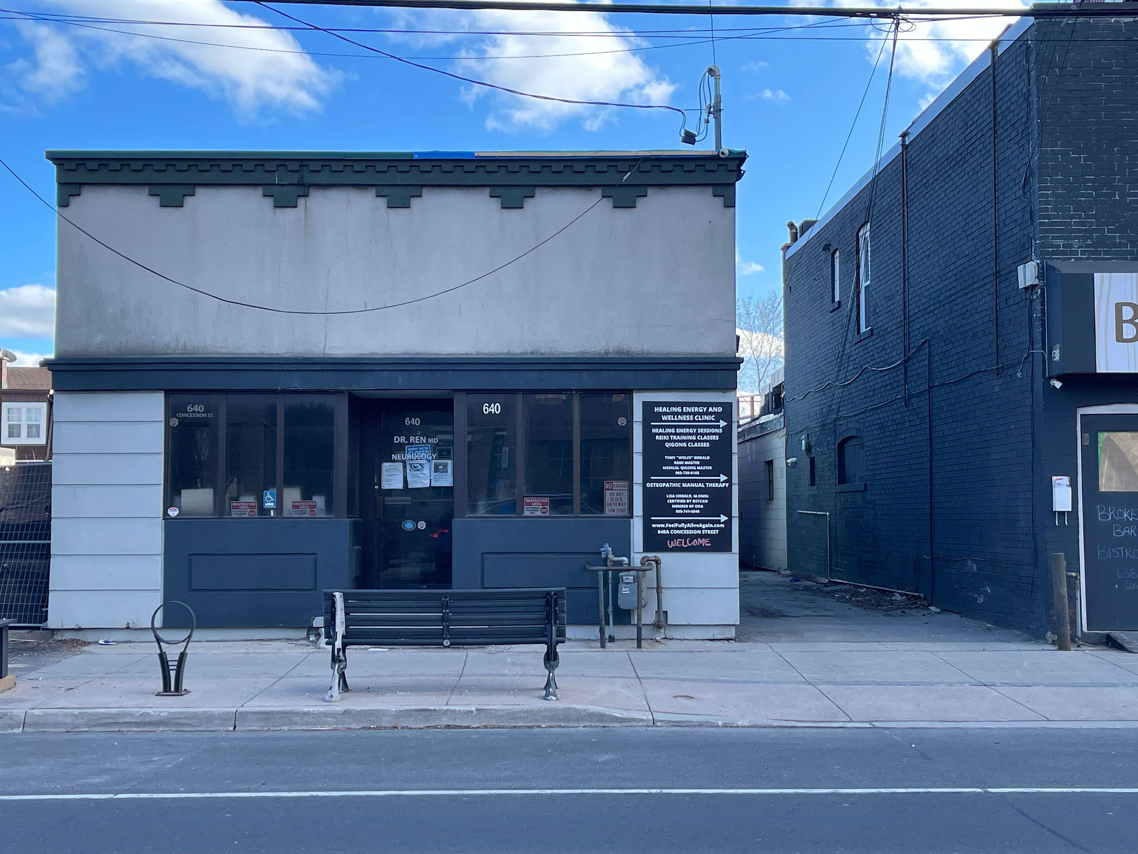 Hamilton, ON L8V 1B5,640 Concession ST E #A