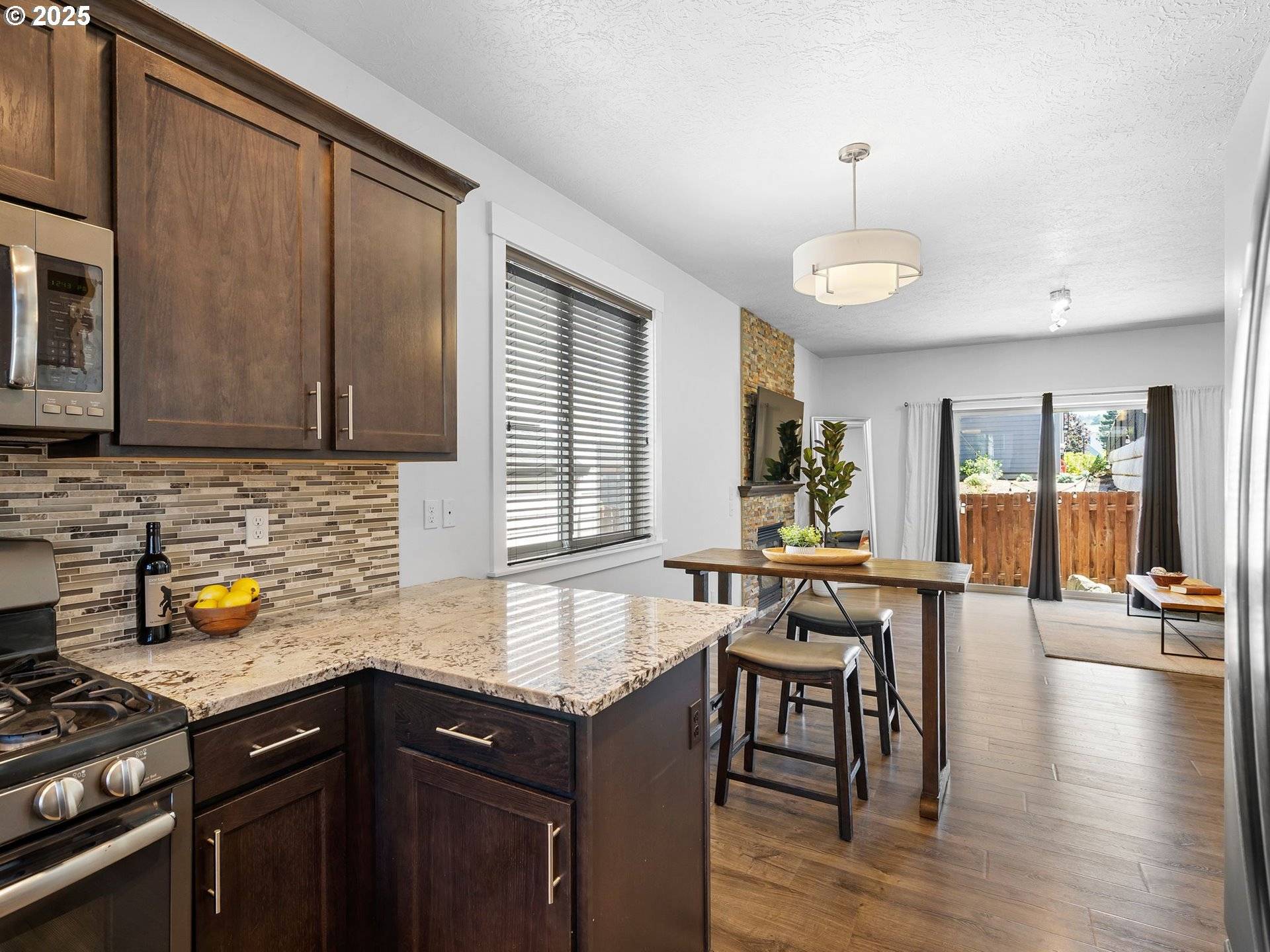 Troutdale, OR 97060,1018 SW HALSEY ST