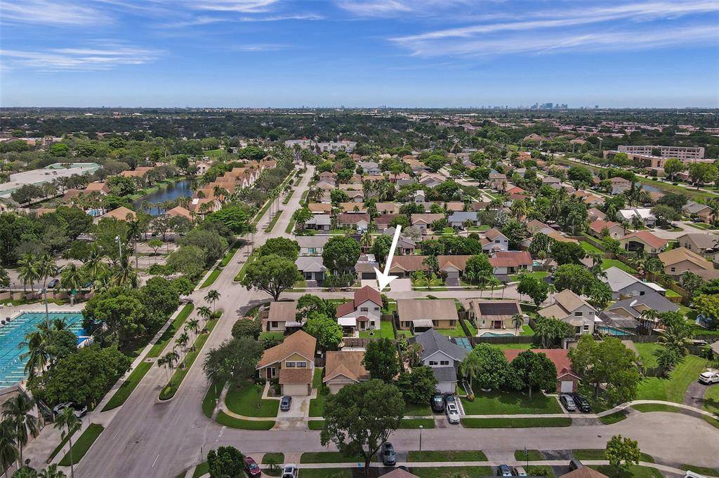 Sunrise, FL 33351,3253 NW 104 AVE