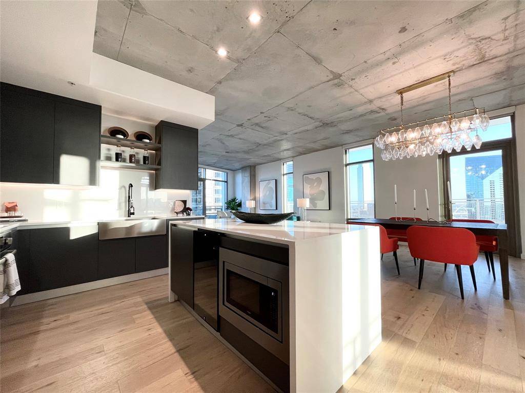 Dallas, TX 75201,1801 N Pearl Street #3012