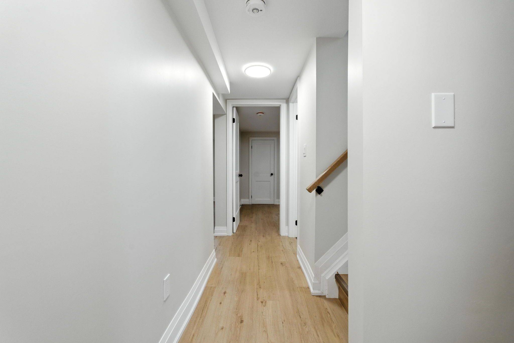 Hamilton, ON L8T 3V6,929 Upper Ottawa ST #B