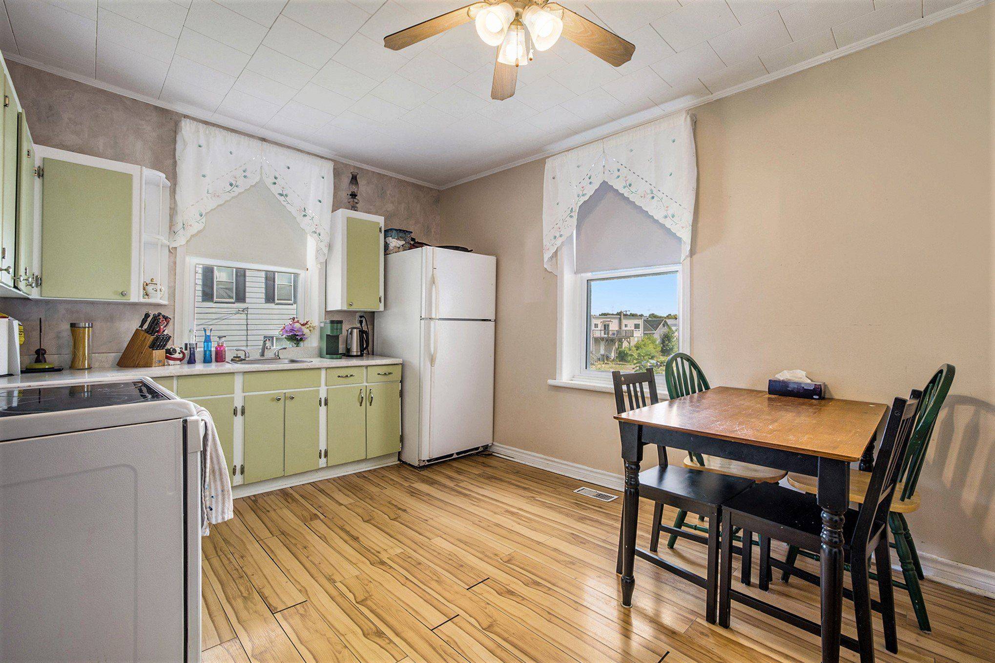 Lanark Highlands, ON K0G 1K0,112,114 Clarence ST