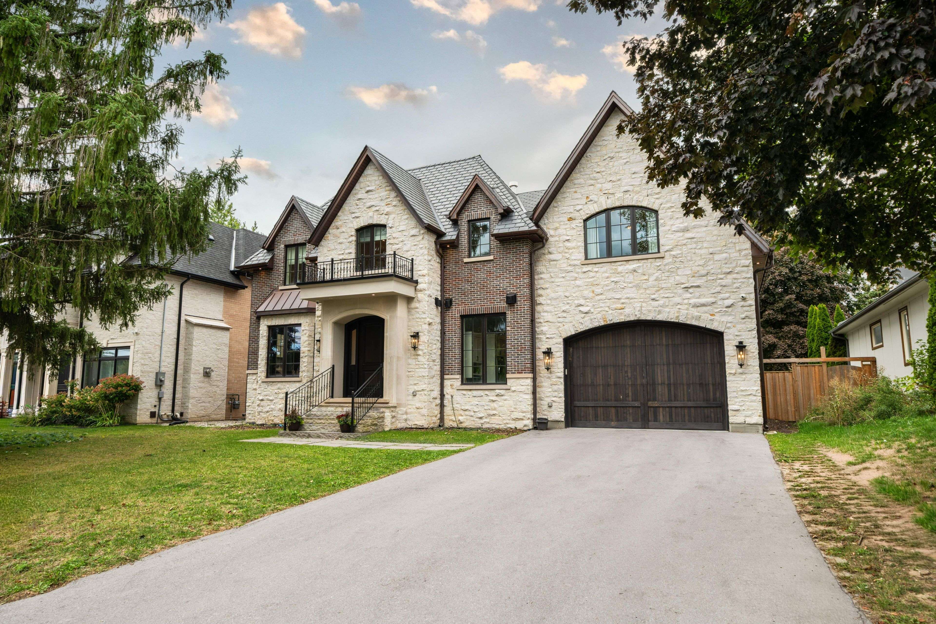 Markham, ON L3P 1T1,38 Galsworthy DR