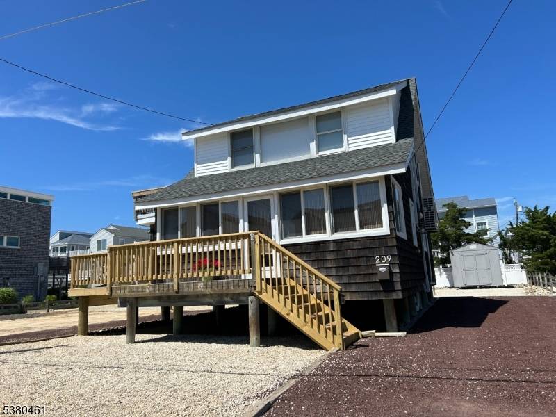 Ship Bottom Boro, NJ 08008,209 W 28th Street
