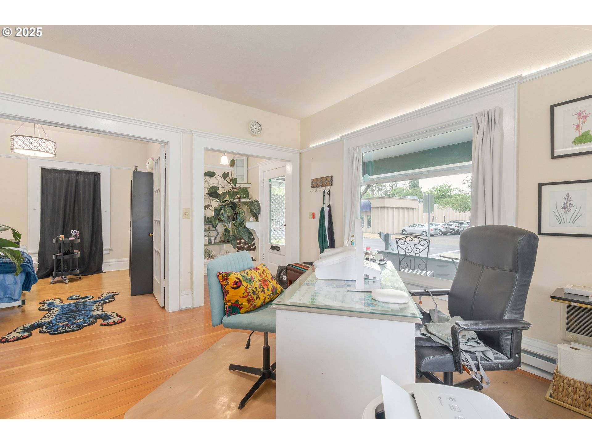 Eugene, OR 97401,1492 PEARL ST