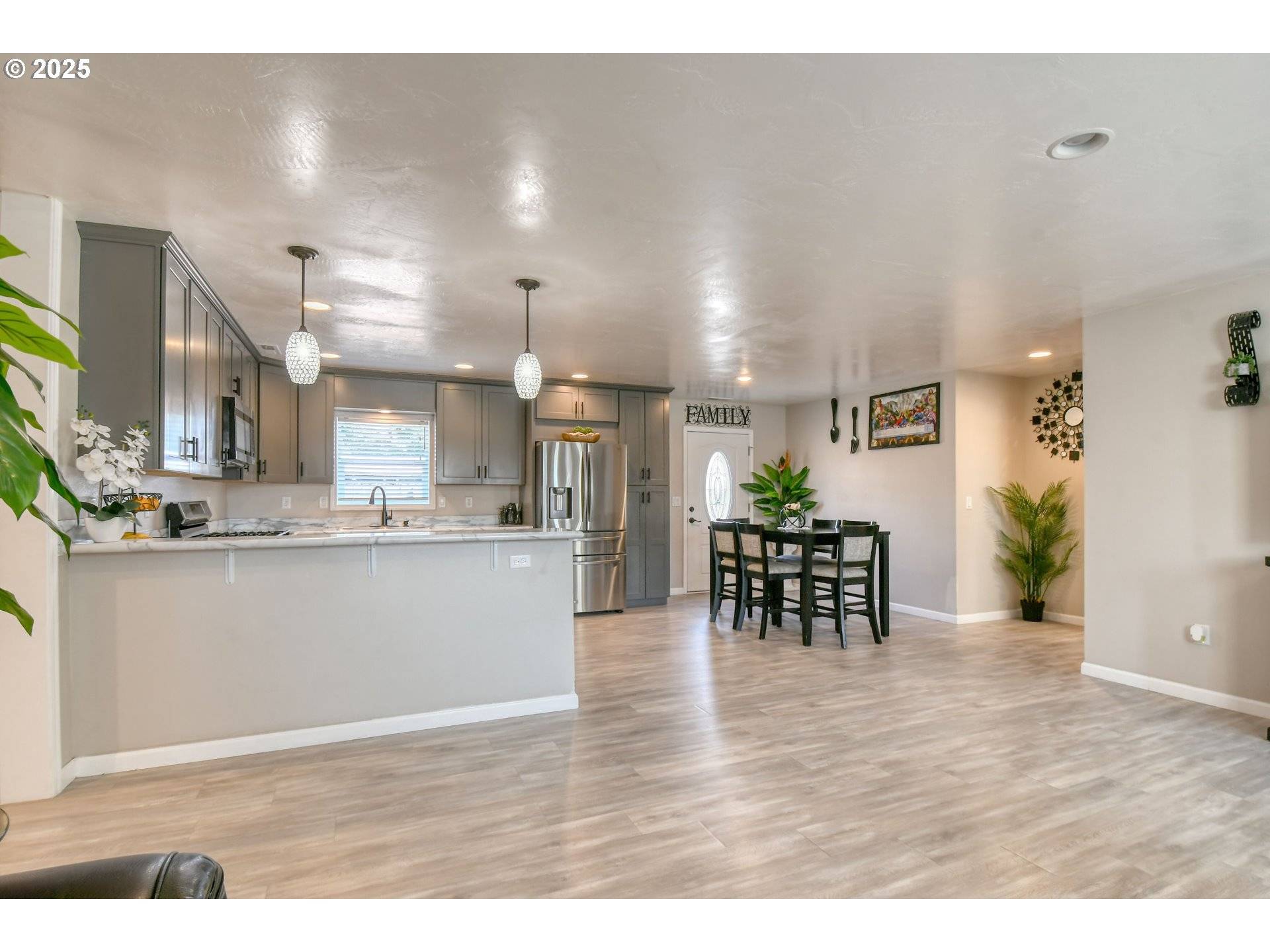 256 NW JEWELL CT, Irrigon, OR 97844