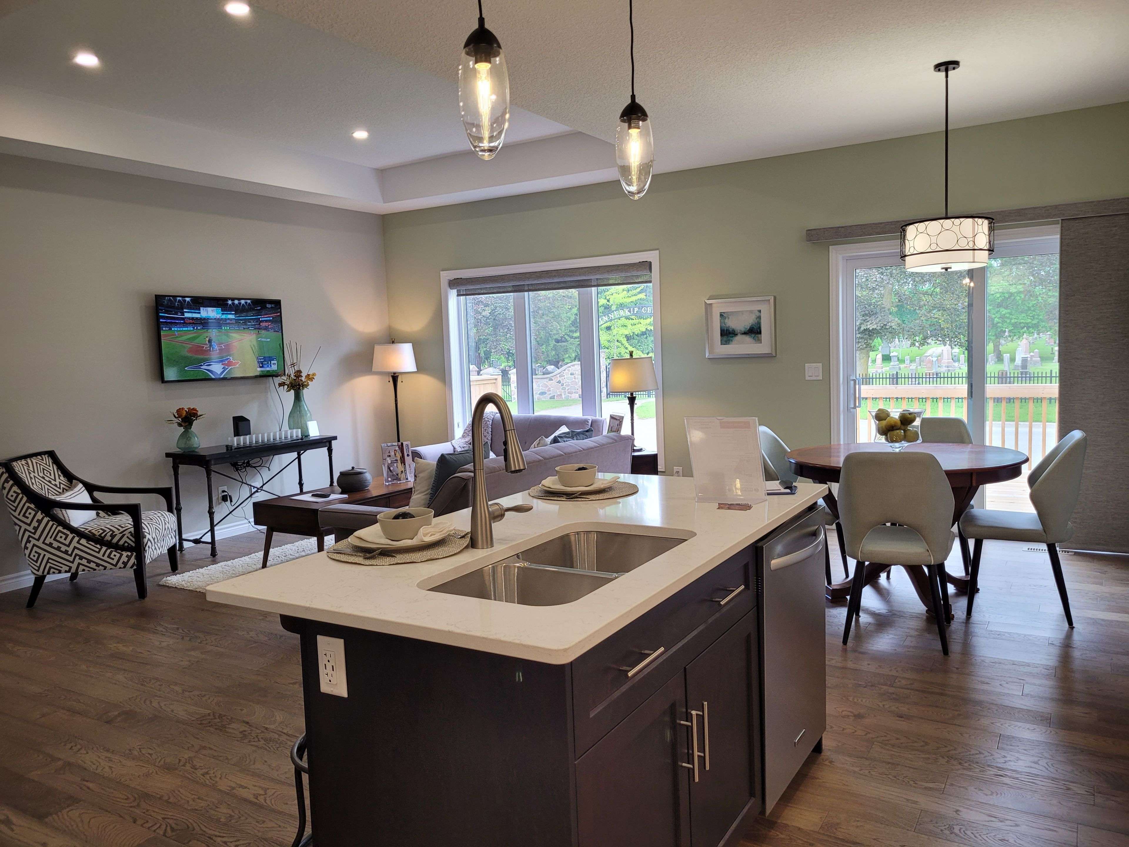 East Zorra-tavistock, ON N0J 1M0,22 Matheson CRES