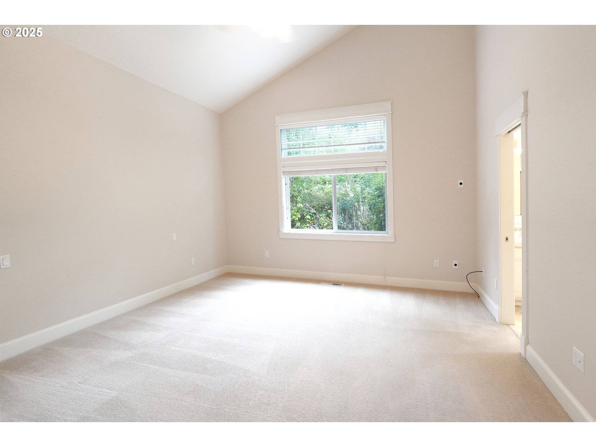 Portland, OR 97223,13001 SW GALLIN CT