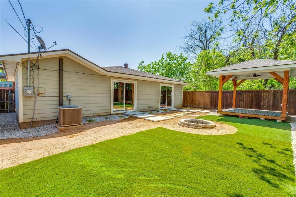 Fort Worth, TX 76110,2624 Townsend Drive