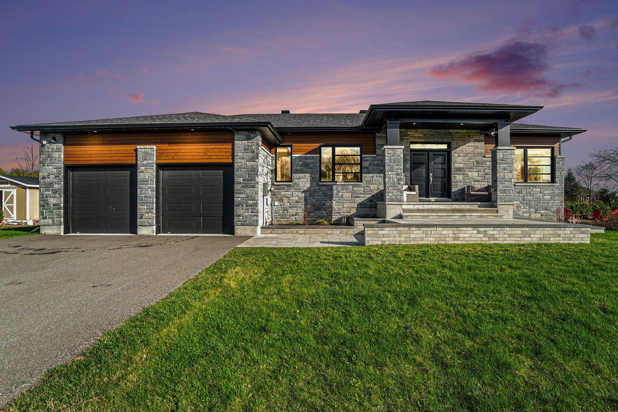 Greely - Metcalfe - Osgoode - Vernon And Area, ON K4P 0B1,6470 Apple Orchard RD