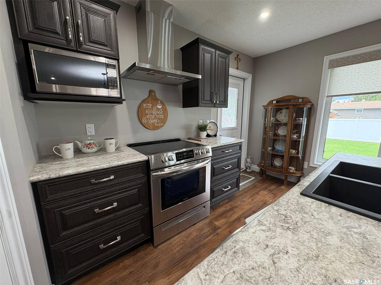 Glaslyn, SK S0M 0Y0,222 3rd AVENUE