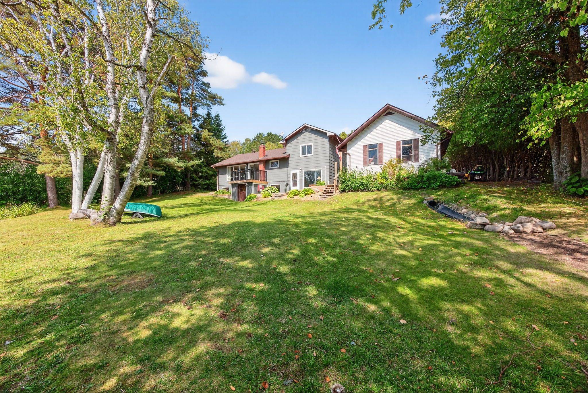 Huntsville, ON P1H 1N3,389 Falcon RD