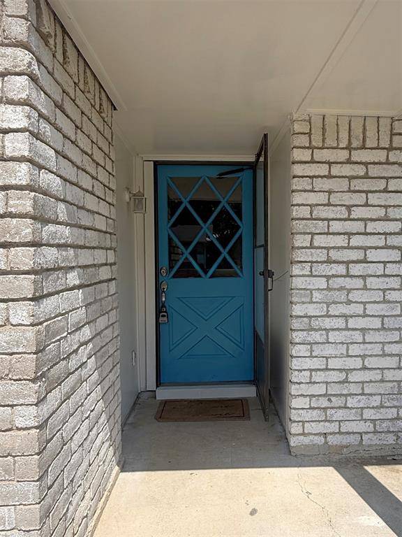 North Richland Hills, TX 76182,6933 Glenhurst Drive