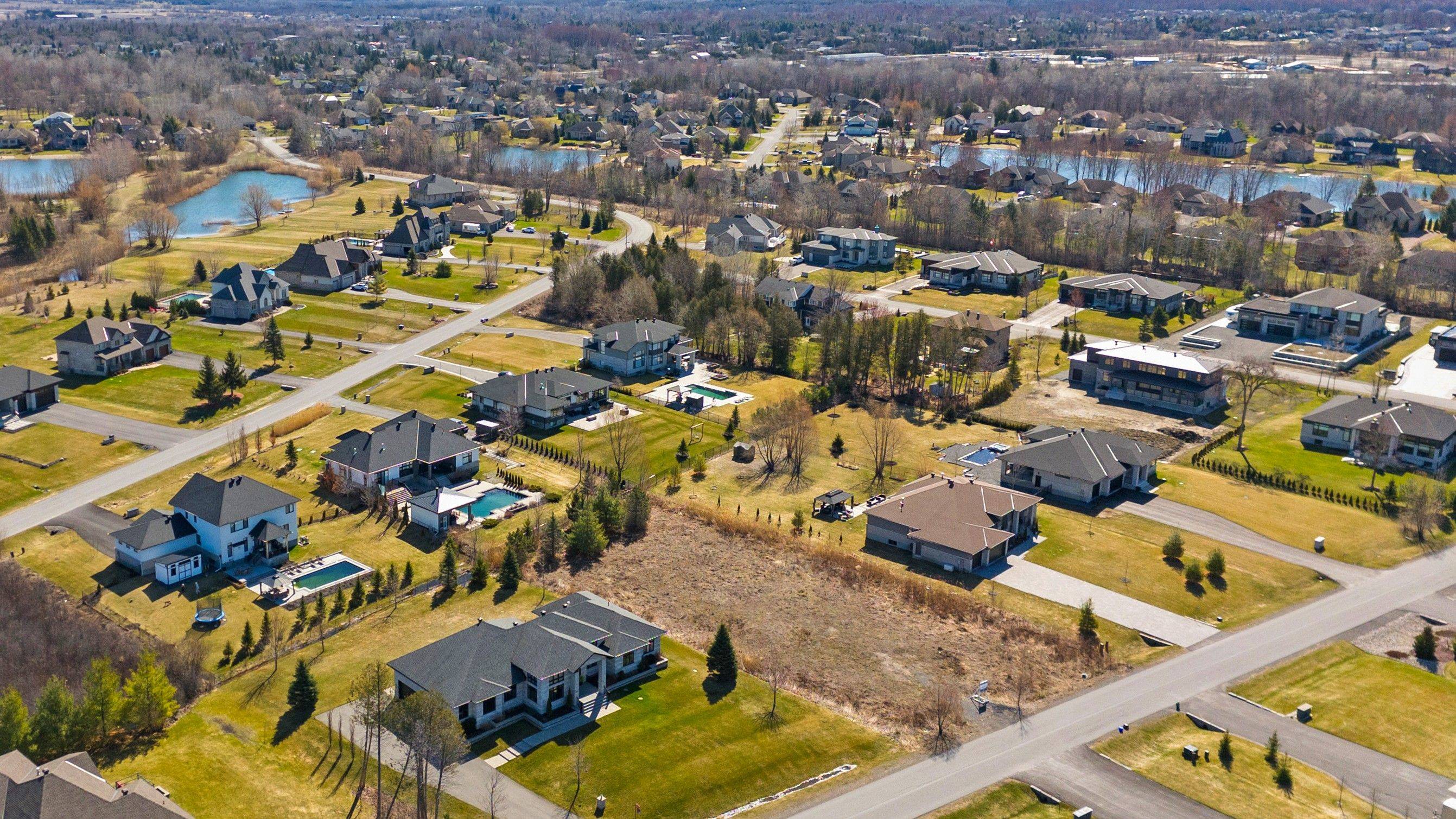 Greely - Metcalfe - Osgoode - Vernon And Area, ON K4P 0C4,1235 El Camino ST