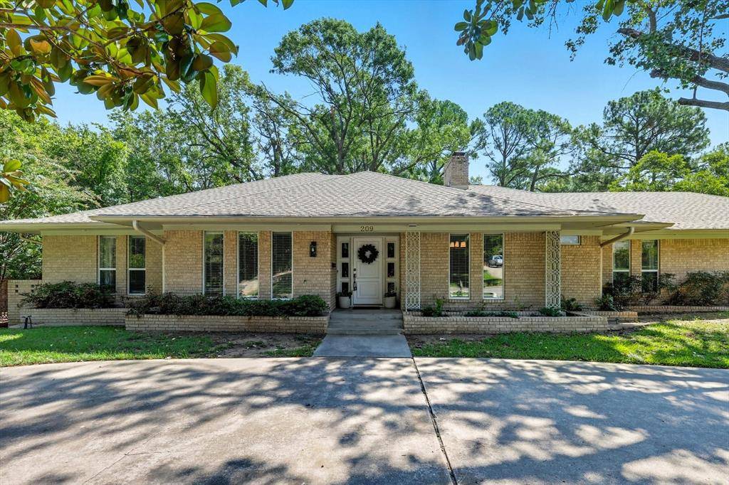 Denton, TX 76205,209 Pennsylvania Drive