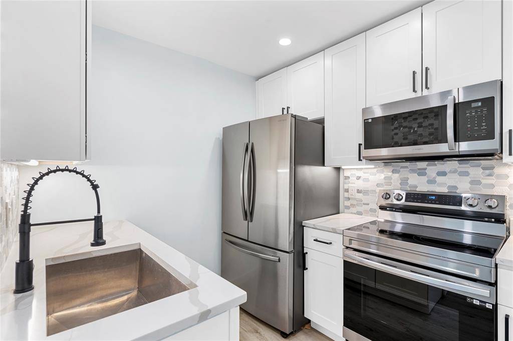 Boca Raton, FL 33486,825 NW 13th St #101