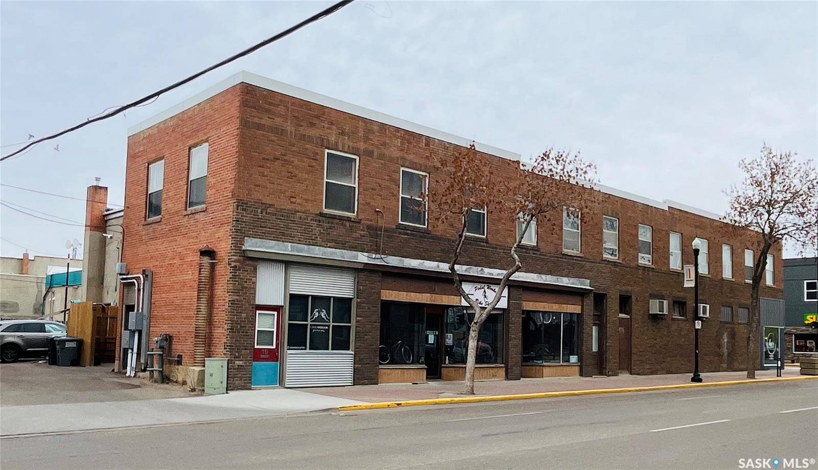 Swift Current, SK S9H 0L1,102 Central AVENUE N