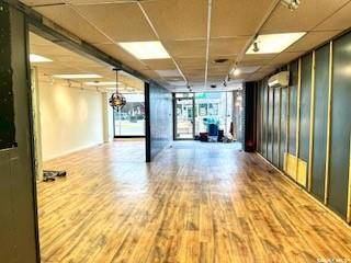 Swift Current, SK S9H 0L1,102 Central AVENUE N