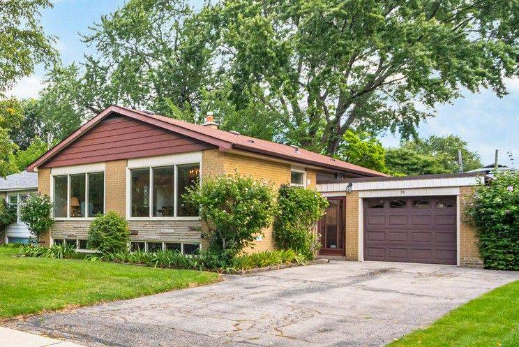 Toronto W08, ON M9B 3A4,23 Cotman CRES