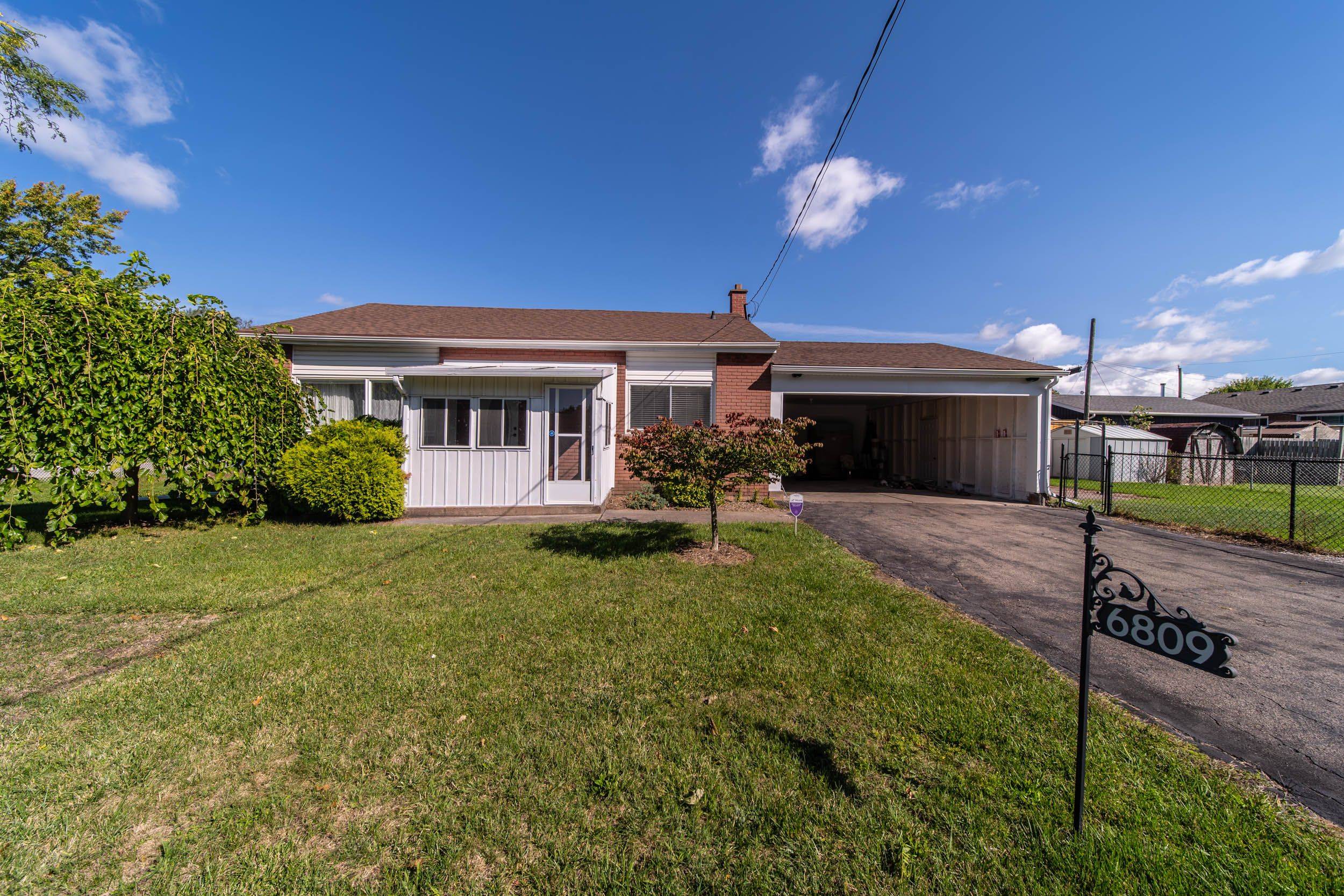 Niagara Falls, ON L2G 3J4,6809 Jill DR