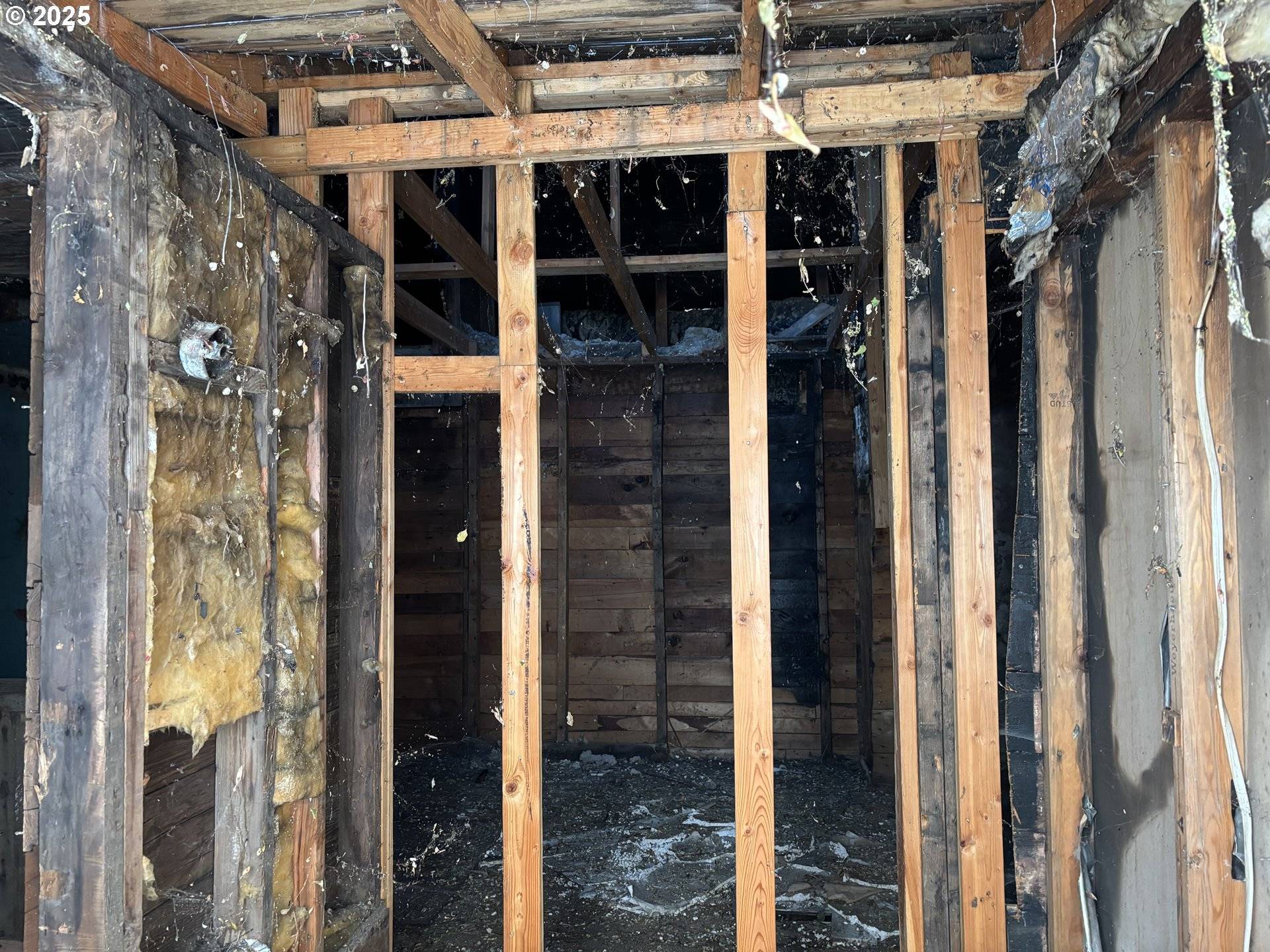 Wishram, WA 98673,142 BUNN ST