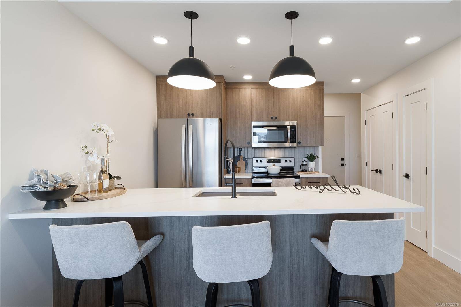 Ladysmith, BC V9G 0C3,201 Dogwood Dr #102