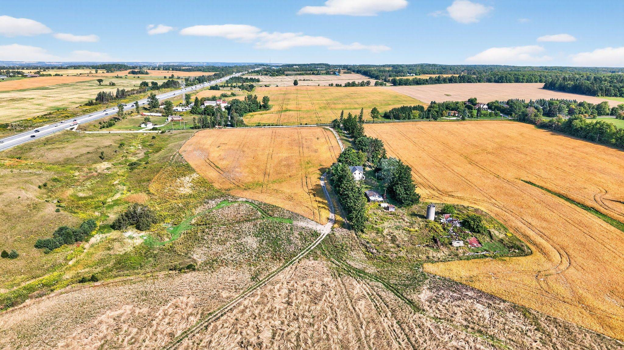 Bradford West Gwillimbury, ON L3Z 2A5,3521 Line 9 N/A #A&B