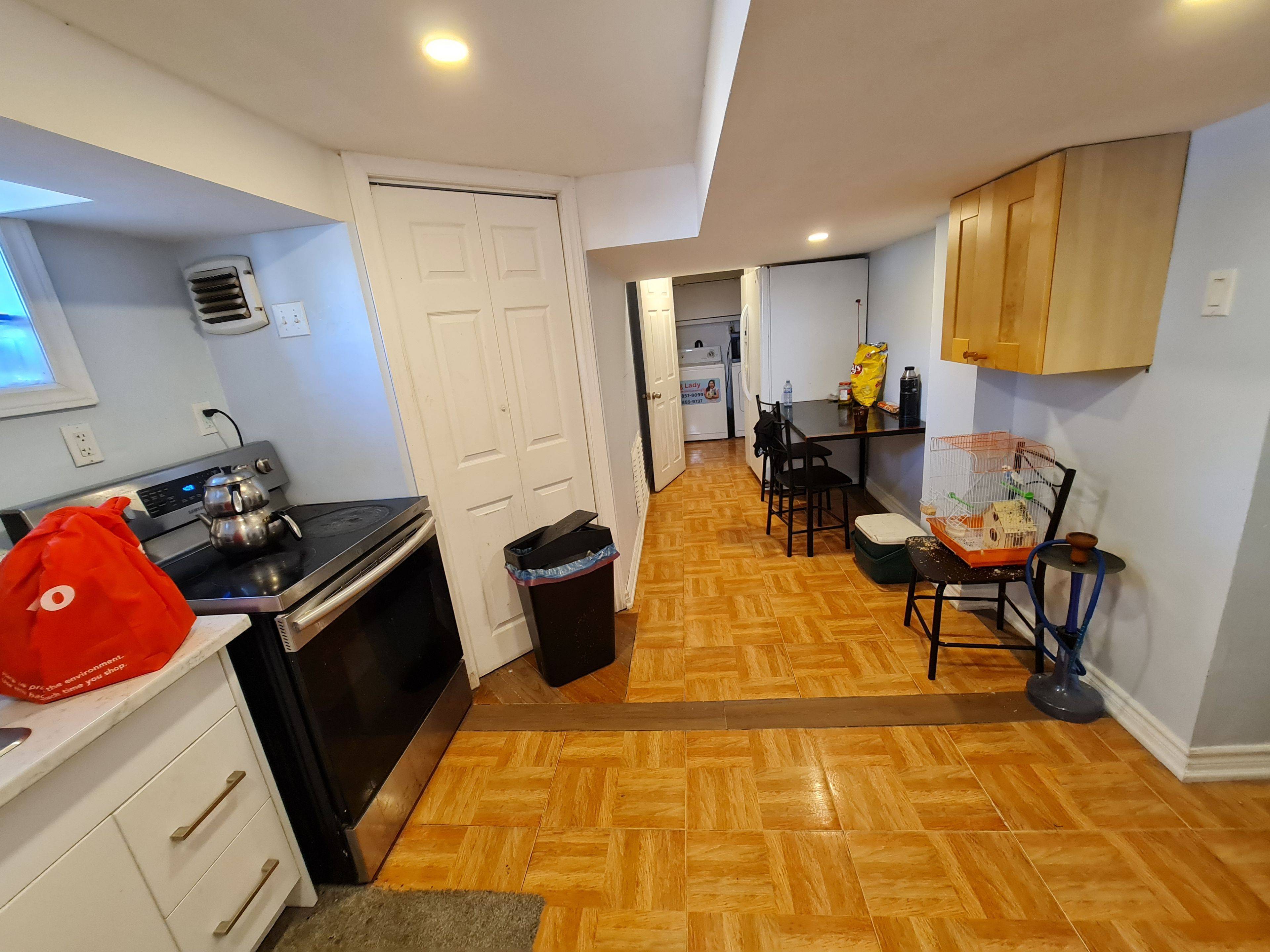 Toronto W05, ON M3M 2G6,2817 Keele ST