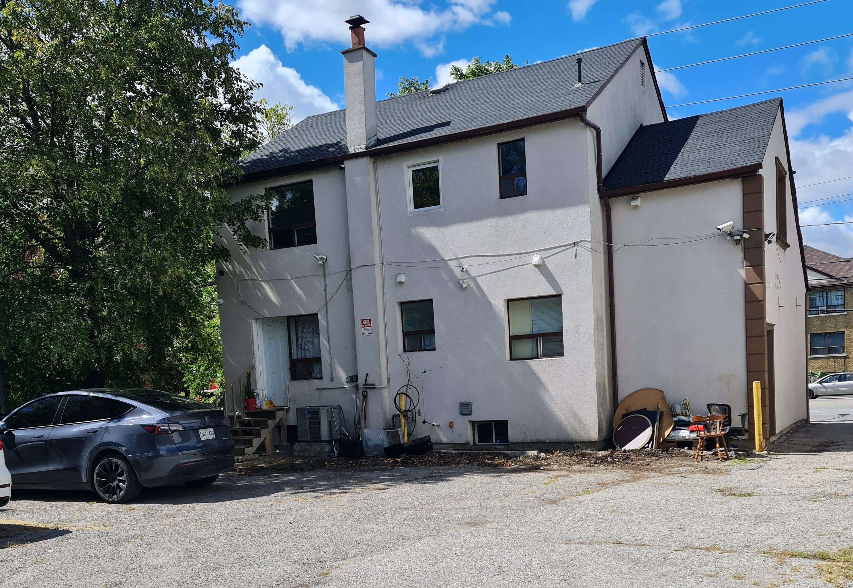 Toronto W05, ON M3M 2G6,2817 Keele ST