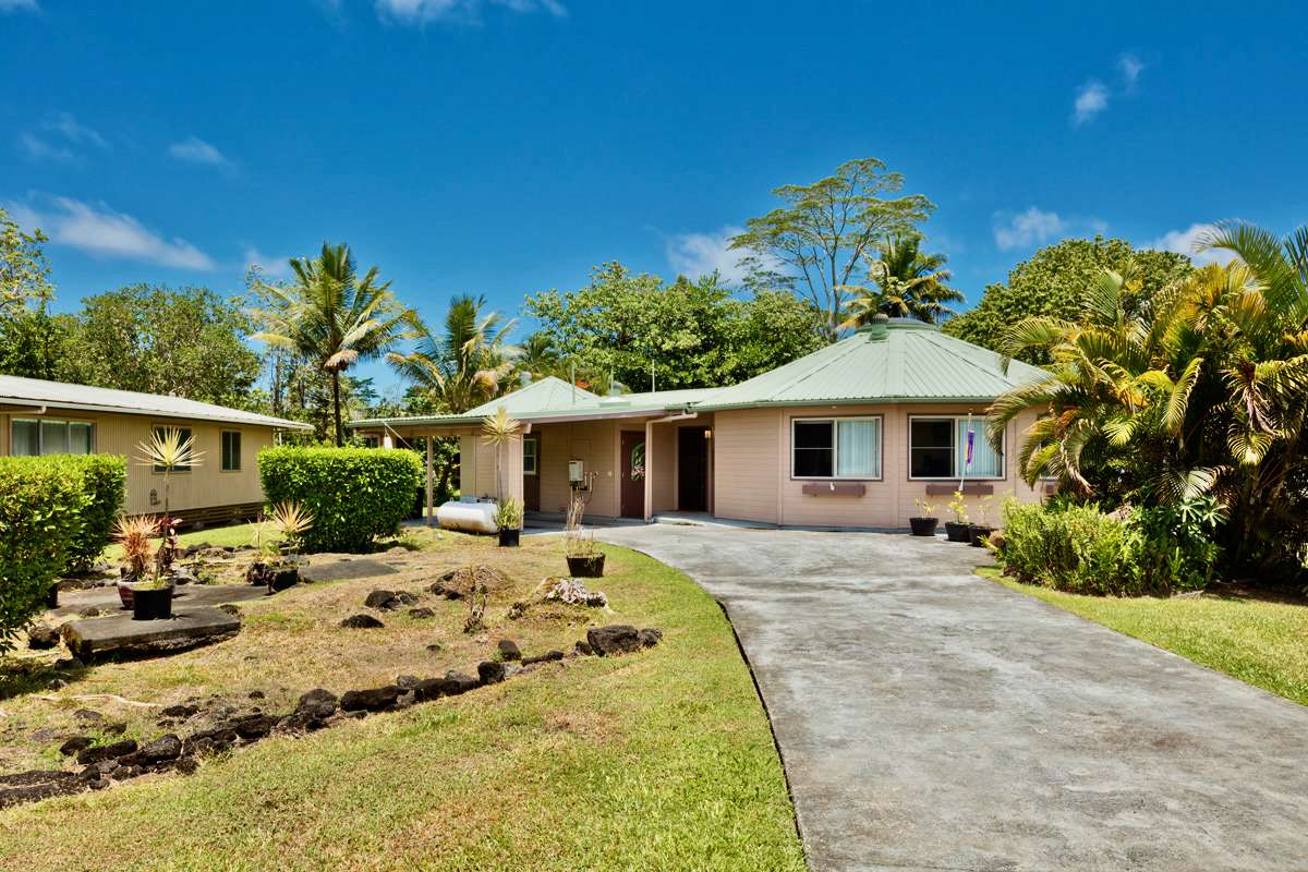 Pahoa, HI 96778,15-2795 HOU ST