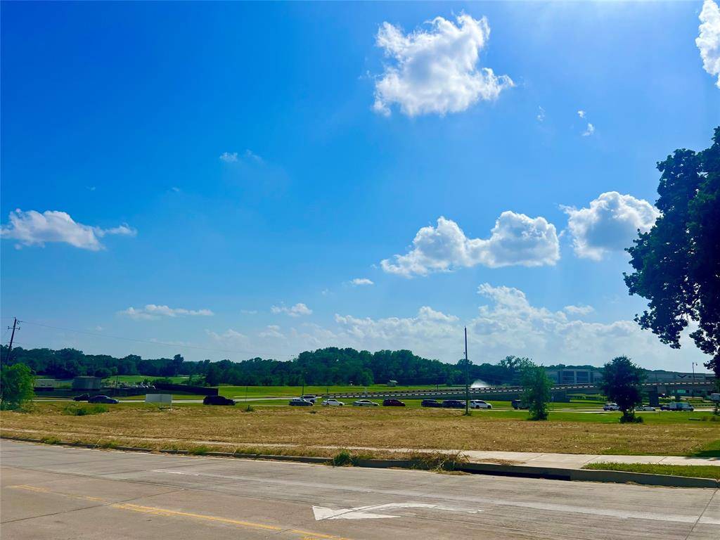 Flower Mound, TX 75022,101 Gerault RDE (FM2499) Road