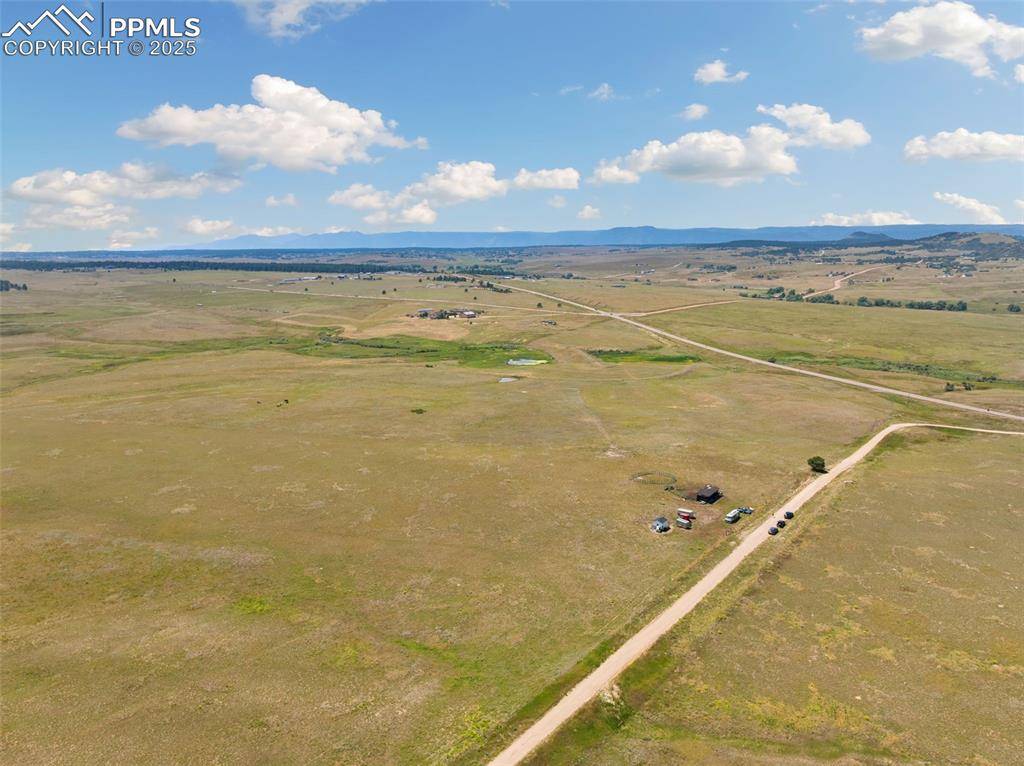 Larkspur, CO 80118,14252 S Highway 83