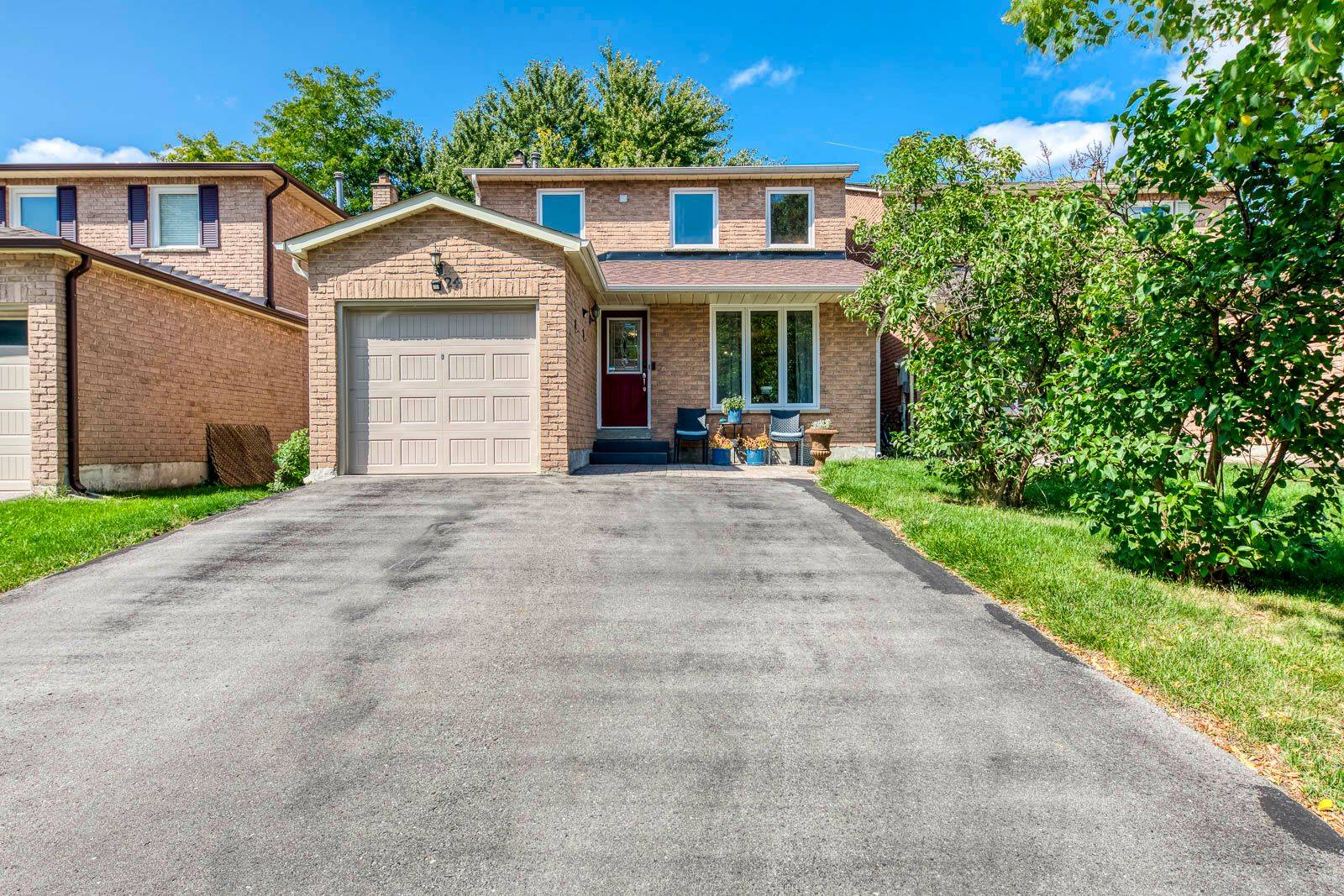 Markham, ON L3R 4W3,24 Vanessa RD