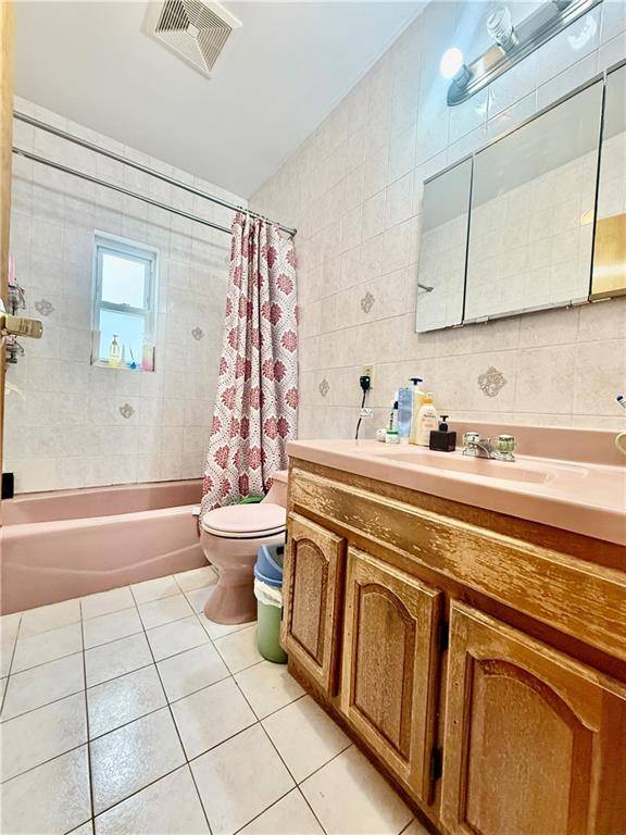 Brooklyn, NY 11228,143 Bay 7th ST