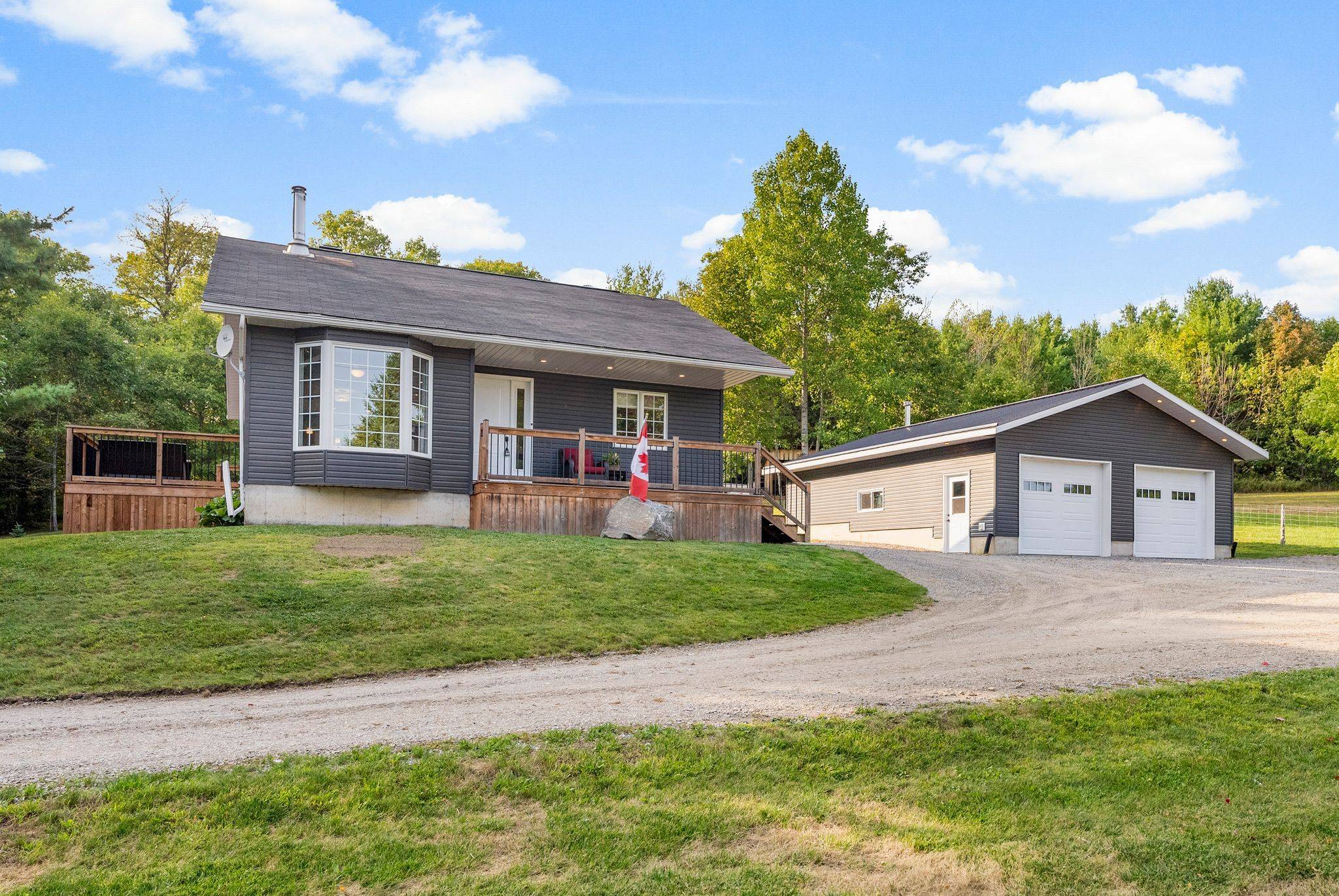 Mcnab/braeside, ON K0J 1G0,12 Riopelle RD