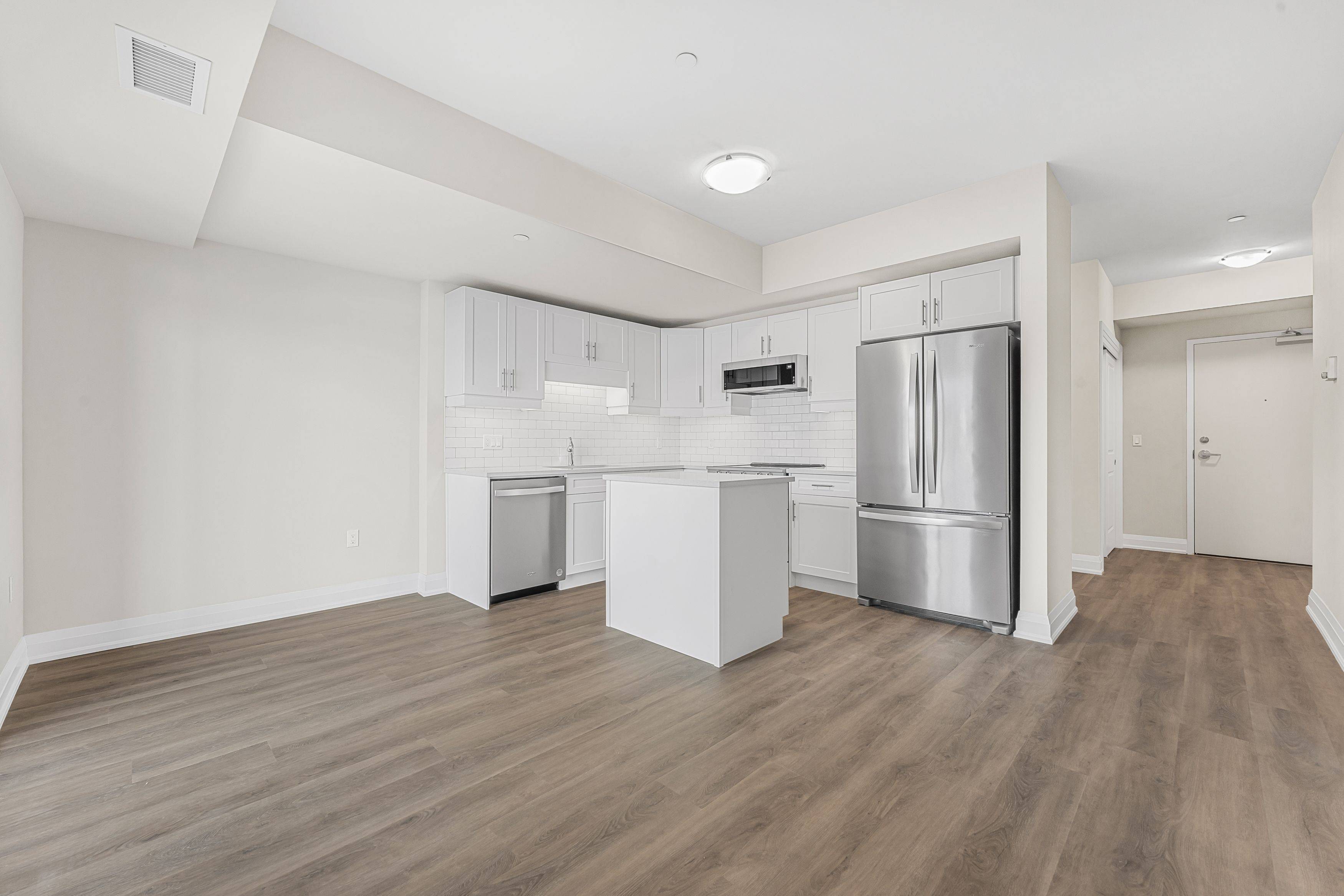 Pelham, ON L0E 1E1,118 SUMMERSIDES BLVD #114