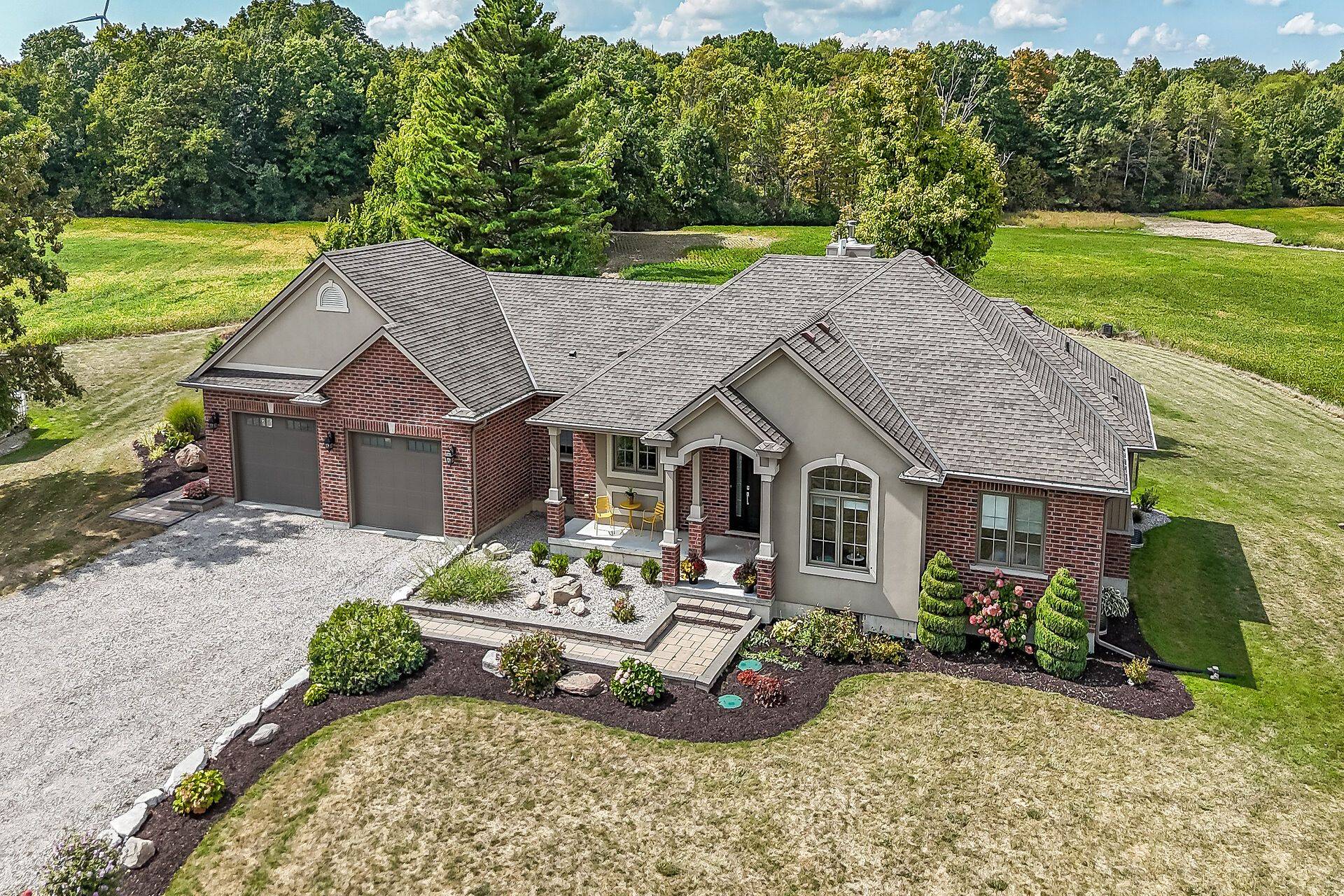 Haldimand, ON N0A 1E0,175 Yaremy RD