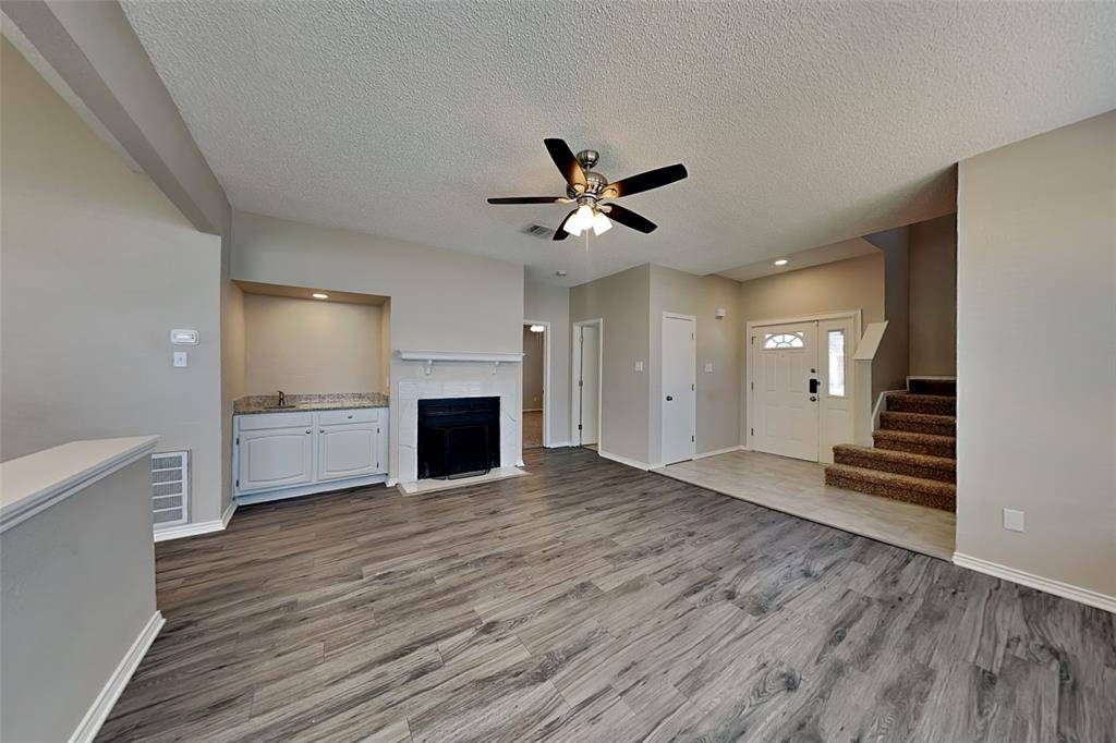 Carrollton, TX 75010,2232 Arbor Creek Drive